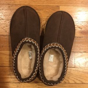Ugg slippers NWOT